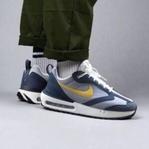Nike Men’s Air Max Blue and Yellow Low-Top Sneakers